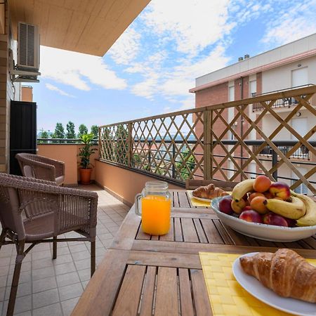 페자로 Casa Baia Flaminia 아파트 외부 사진